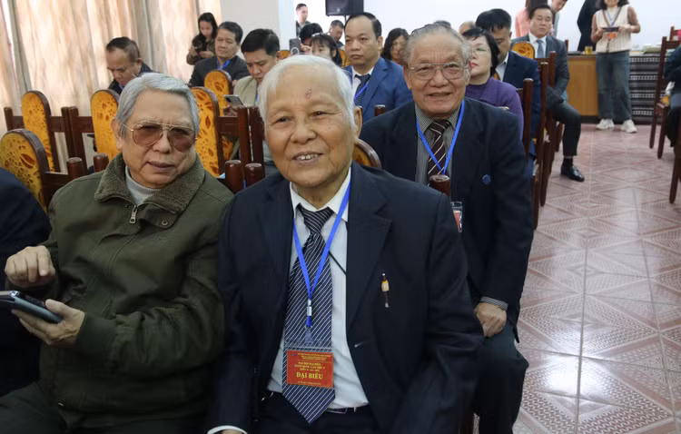 Chủ tịch VUSTA Phan Xuân Dũng: Muốn phát triển KHCN không thể thiếu thông tin - Hình 5 Chu tich VUSTA Phan Xuan Dung: Muon phat trien KHCN khong the thieu thong tin-Hinh-5