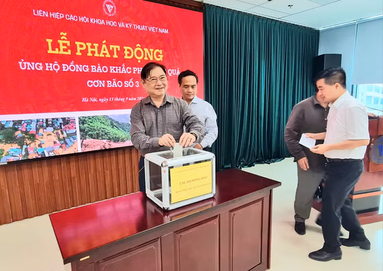 VUSTA phát động ủng hộ đồng bào khắc phục hậu quả cơn bão số 3 Yagi VUSTA phat dong ung ho dong bao khac phuc hau qua con bao so 3 Yagi