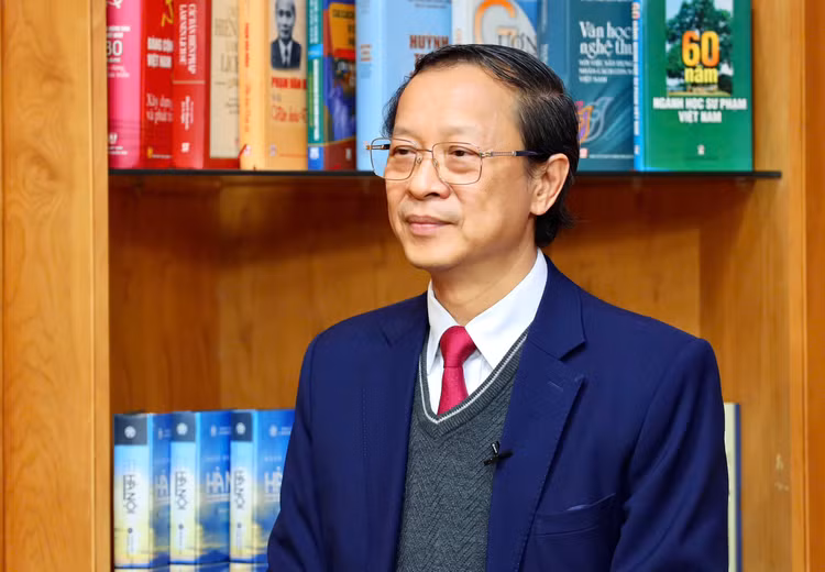 Thứ trưởng Bộ GD&ĐT: Ra đề không đánh đố để không cần học thêm Thu truong Bo GD&DT: Ra de khong danh do de khong can hoc them