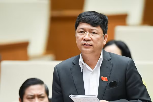 DBQH: Bo Tai chinh “gac cua” chua nghiem?