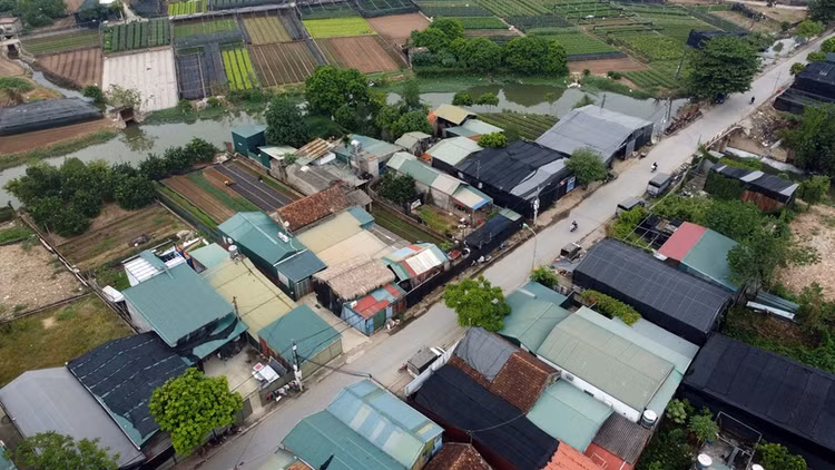 Ha Noi: Goi ten nhieu can bo “bien” dat cong thanh dat tu