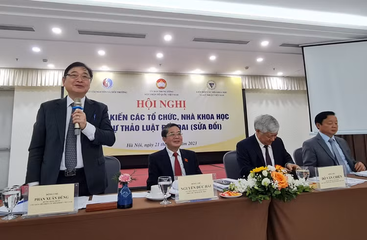 Lấy ý kiến các tổ chức, nhà khoa học về Dự thảo Luật đất đai sửa đổi Lay y kien cac to chuc, nha khoa hoc ve Du thao Luat dat dai sua doi