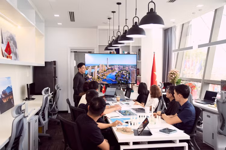 SGEN INSIDE giúp ứng viên hiểu rõ chính sách đãi ngộ và môi trường làm việc tại Sun Group.