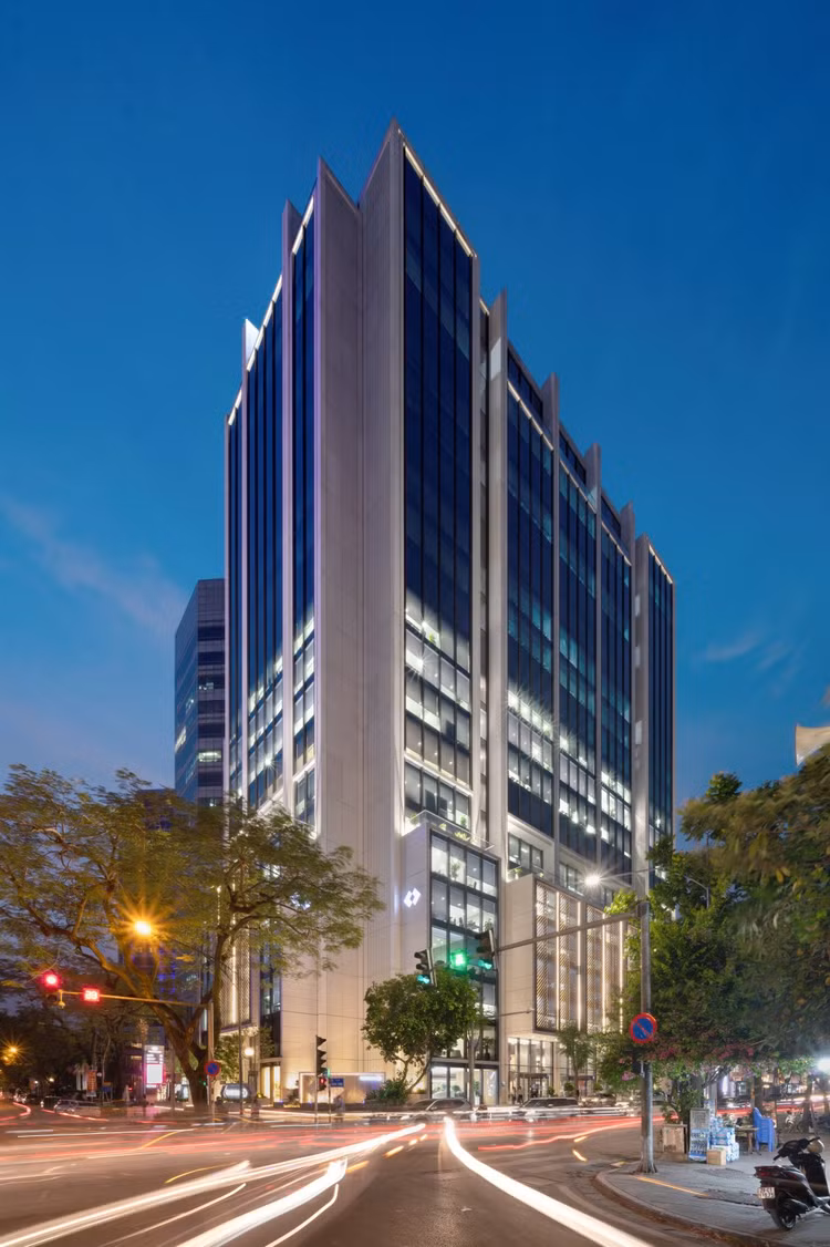 tru-so-van-phong-tcb.jpg