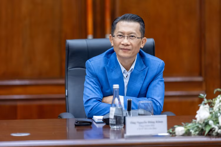 anh-2-130.jpg