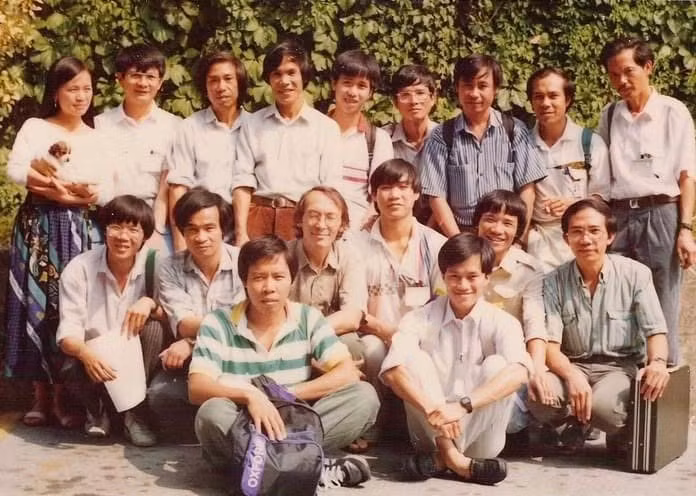 gs-le-hong-van-3.jpg