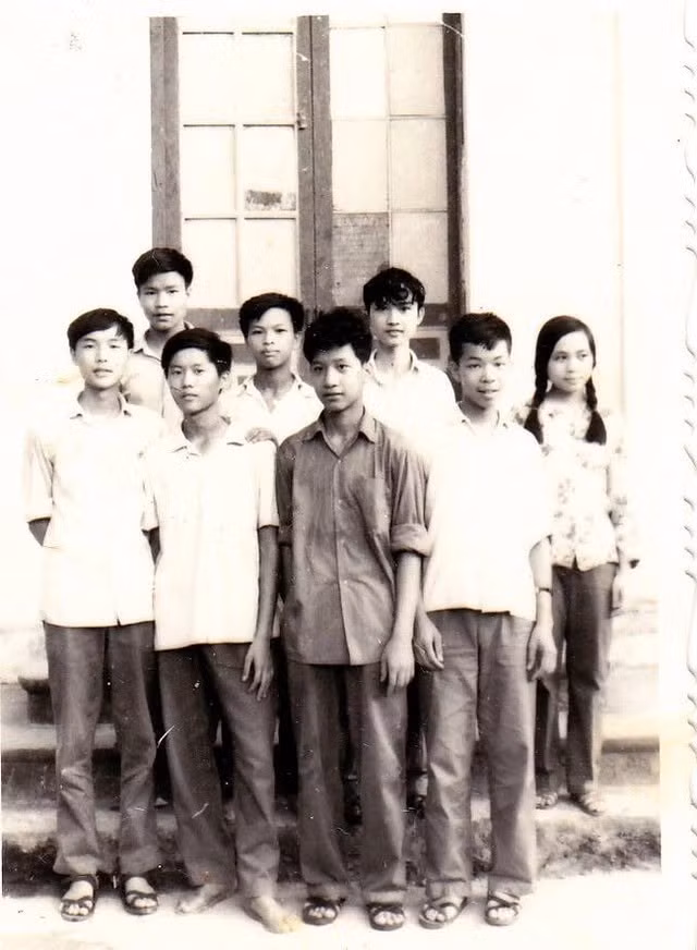 gs-le-hong-van-2.jpg