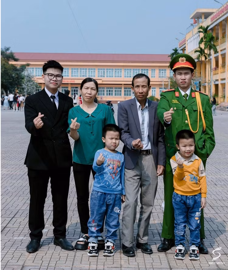tran-xuan-dam.png