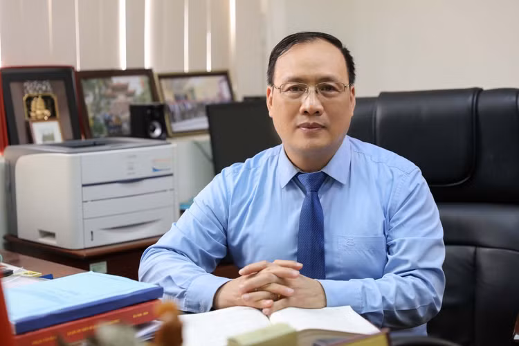 gs-nguyen-dinh-duc.jpg