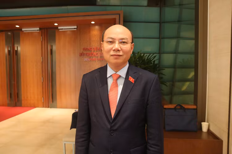 hoang-xuan-nghia.jpg