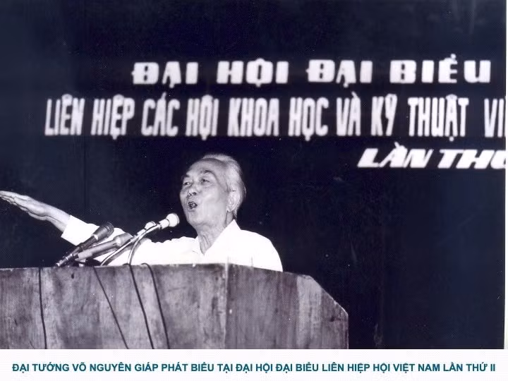 vo-nguyen-giap.jpg