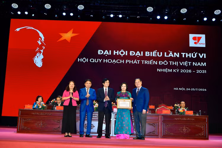 dai-hoi-2.jpg