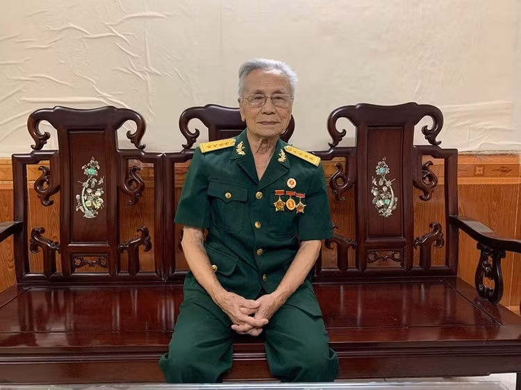 le-van-tinh.jpg