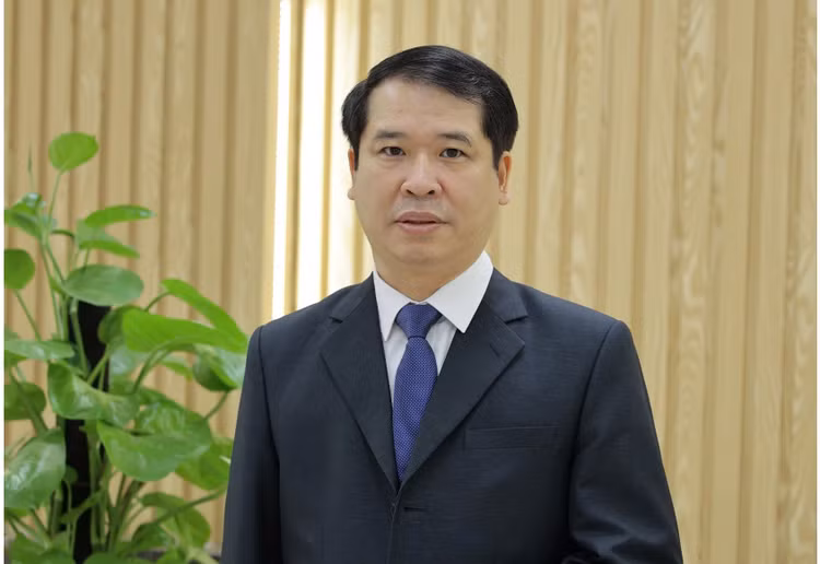 gsts-le-thanh-son.jpg