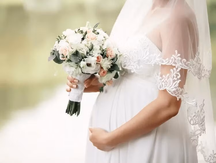 Các cụ xưa có câu: Cá vào ao ai người ấy được... Các cụ xưa có câu: Cá vào ao ai người ấy được...
