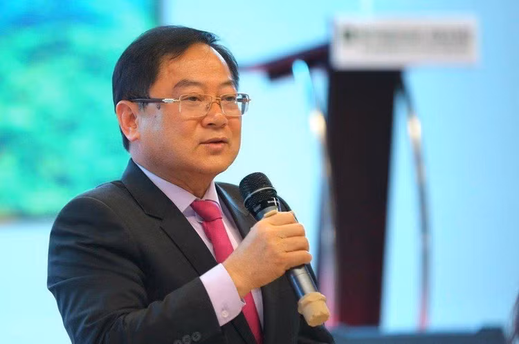 Tổng Biên tập Báo Tiền Phong Lê Xuân Sơn. Tổng Biên tập Báo Tiền Phong Lê Xuân Sơn.