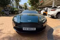 Aston Martin DB11 vừa ra biển khủng, đại gia Việt đã rao bán 13 tỷ