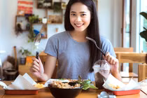 Cơ thể khỏe mạnh nếu không có các dấu hiệu này khi ăn sáng