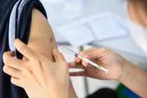 Đắk Lắk: Bé gái 6 tháng tuổi bị rơi ngã tại cơ sở tiêm chủng