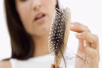 Điều trị tóc khô, rụng nhiều sau cúm