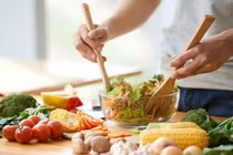 7 nguyên tắc "vàng" trong ăn tối giúp bạn tránh xa béo phì