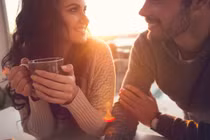 Bí quyết chinh phục trái tim người đàn ông dễ như "trở bàn tay"