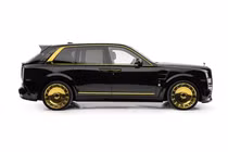 Cận cảnh SUV siêu sang Rolls-Royce Cullinan dát vàng "độc nhất vô nhị"