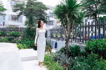 Bên trong biệt thự bề thế 2 mặt tiền của Ninh Dương Lan Ngọc