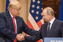 Trắng có chủ nhân mới, cơ hội hòa bình cho Ukraine?