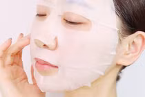 5 bí quyết trang điểm mùa đông "ăn" phấn, không bị mốc