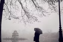 Bắc Bộ chìm trong mưa, sương mù