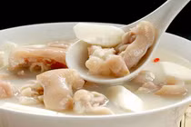 Đang cho con bú nên ăn gì để có nhiều sữa, con tăng cân?