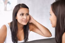 Dấu hiệu trên khuôn mặt cảnh báo tình trạng sức khỏe của bạn