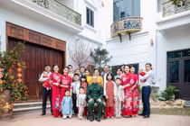 Cận cảnh biệt thự 5 tầng Hòa Minzy xây tặng ba mẹ tại quê nhà 