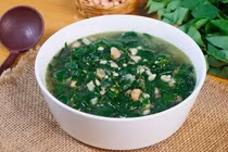 Loại rau quen thuộc được ví như "thần dược xanh", bán đầy chợ Việt