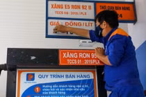 Giá xăng dầu đồng loạt giảm