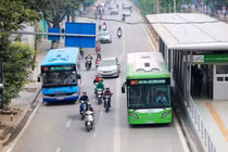 Hà Nội sẽ thí điểm hạn chế phương tiện giao thông ở 2 quận