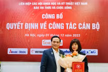 Bà Nguyễn Thị Mai Hương trở thành Tổng biên tập Báo Tri thức và Cuộc sống