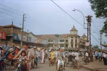 TP HCM năm 1990 qua ảnh của Marc Yablonka