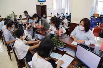 Tinh giản 100.000 cán bộ: Thị trường biến động ra sao?