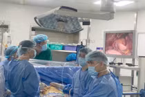 Đi khám zona thần kinh, bất ngờ phát hiện khối u khổng lồ trong tim