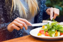 Điều gì xảy ra với cơ thể khi chỉ ăn 1 bữa mỗi ngày?