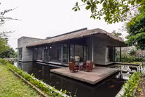 Ngôi nhà mái tranh ở miền Tây 2 lần khiến báo Mỹ trầm trồ 