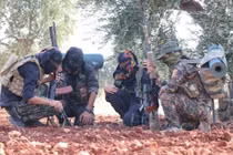 Video du kích người Kurd tiến hành nhiều cuộc tấn công vào thánh chiến ở Aleppo, Syria