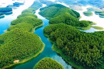 Hô Thác Bà, Yên Bái