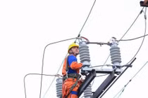 Mua điện từ Lào để giảm áp lực nhập khẩu điện từ Trung Quốc