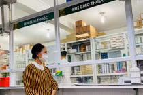 Việc thiếu thuốc, vật tư y tế có thể ảnh hưởng đến quá trình điều trị của người bệnh.