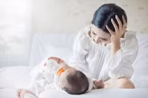 Cuộc sống sau sinh và 5 thay đổi lớn mà mẹ bỉm nào cũng phải trải qua