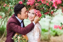 “Cô dâu 62 tuổi” lại khiến cộng đồng mạng “dậy sóng” về chuyện chăn gối với chú rể 26 tuổi