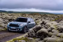 MINI Countryman thế hệ mới cập bến thị trường Việt Nam với 2 phiên bản